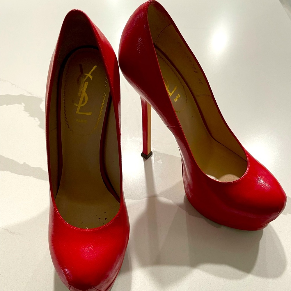 Yes Saint Laurent Size 8/38